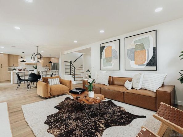 3624 Governor Dr, San Diego CA 92122