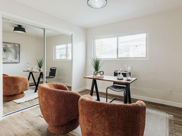 3624 Governor Dr, San Diego CA 92122