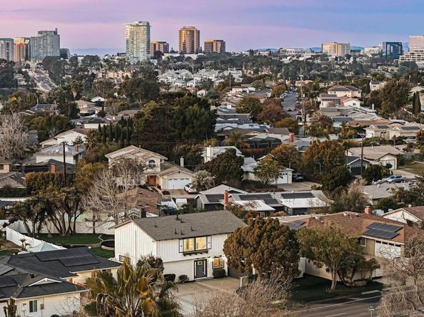 3624 Governor Dr, San Diego CA 92122