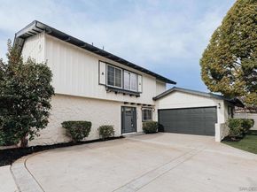 3624 Governor Dr, San Diego CA 92122