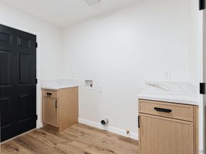 3624 Governor Dr, San Diego CA 92122