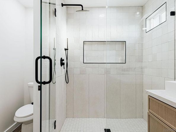 3624 Governor Dr, San Diego CA 92122