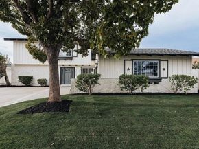 3624 Governor Dr, San Diego CA 92122