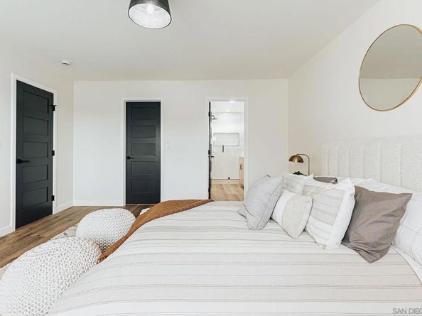 3624 Governor Dr, San Diego CA 92122