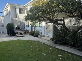 1530 Harvard Street, Santa Monica CA 90404