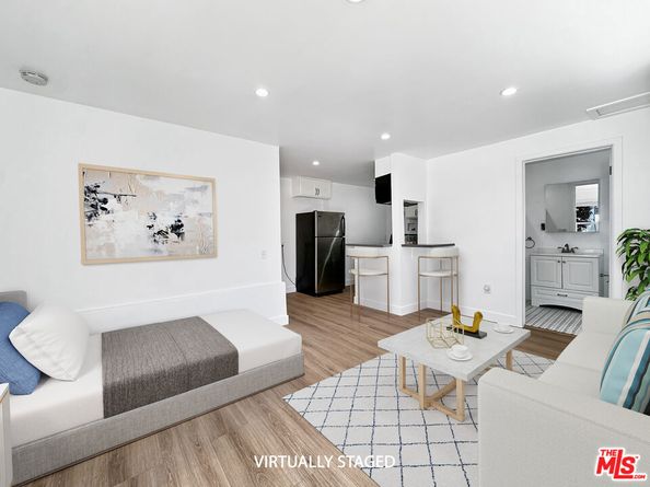 5329 Marburn Avenue, Los Angeles CA 90043