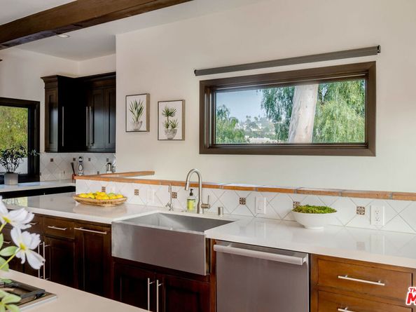 6216 Primrose Avenue, Los Angeles CA 90068