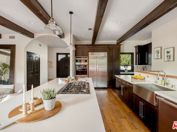 6216 Primrose Avenue, Los Angeles CA 90068