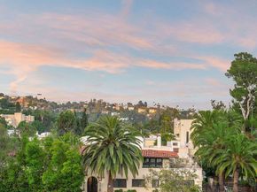 6216 Primrose Avenue, Los Angeles CA 90068