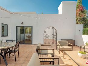 6216 Primrose Avenue, Los Angeles CA 90068