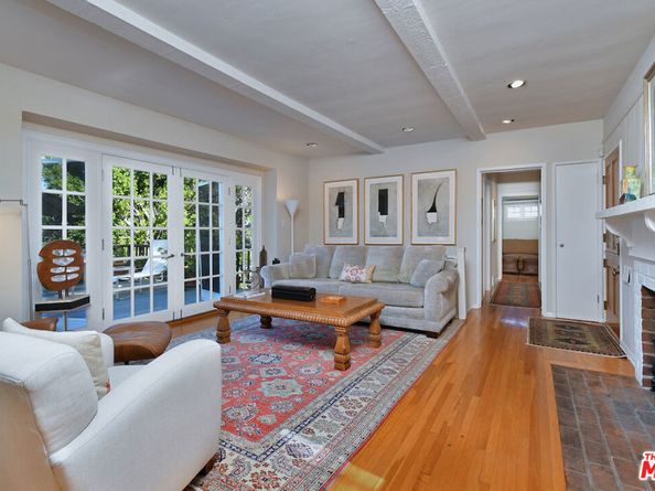 15213 Del Gado Drive, Sherman Oaks CA 91403