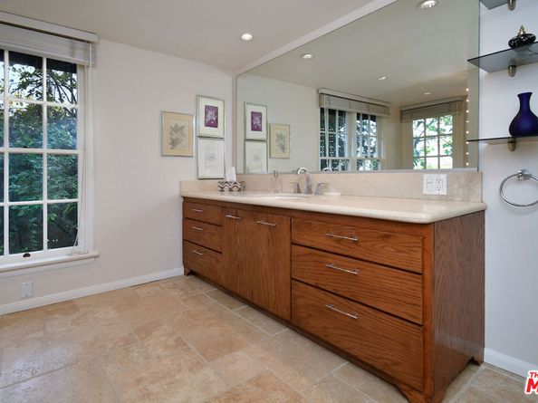 15213 Del Gado Drive, Sherman Oaks CA 91403