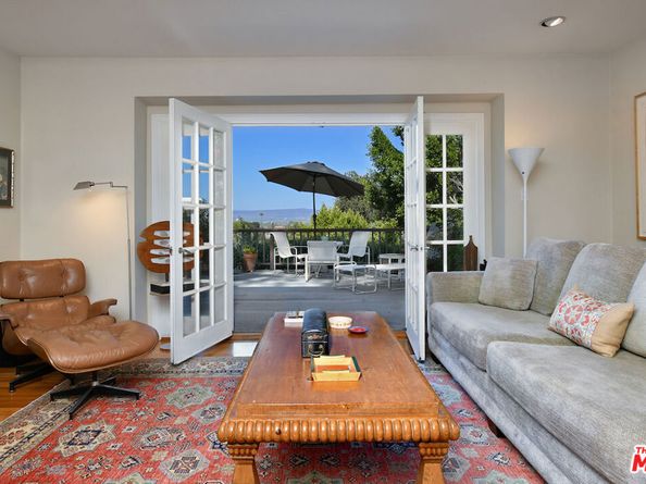 15213 Del Gado Drive, Sherman Oaks CA 91403