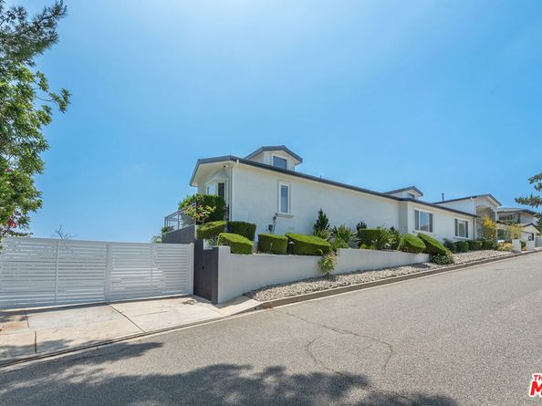 14652 Deervale Place, Sherman Oaks CA 91403