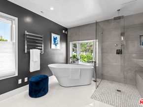 14652 Deervale Place, Sherman Oaks CA 91403