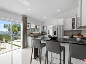 14652 Deervale Place, Sherman Oaks CA 91403