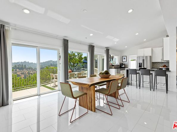 14652 Deervale Place, Sherman Oaks CA 91403