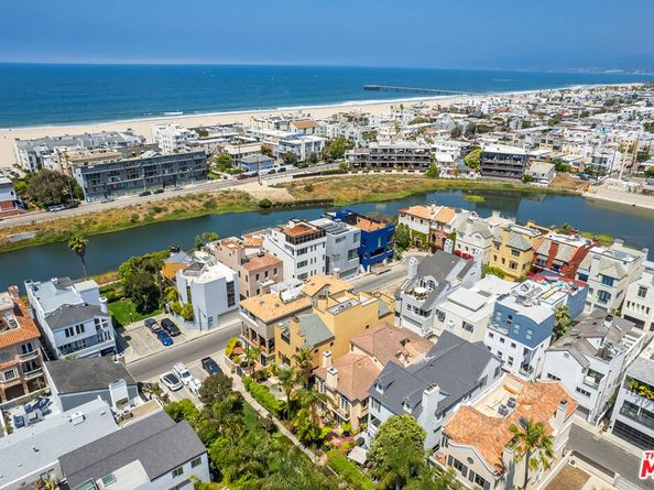 117 Ketch Mall, Marina Del Rey CA 90292