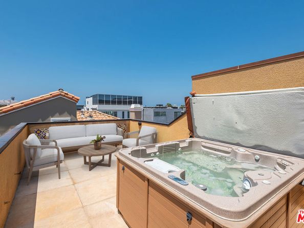 117 Ketch Mall, Marina Del Rey CA 90292