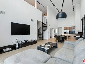 4211 Redwood Avenue 402, Los Angeles CA 90066