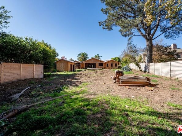 1316 Capri Drive, Pacific Palisades CA 90272