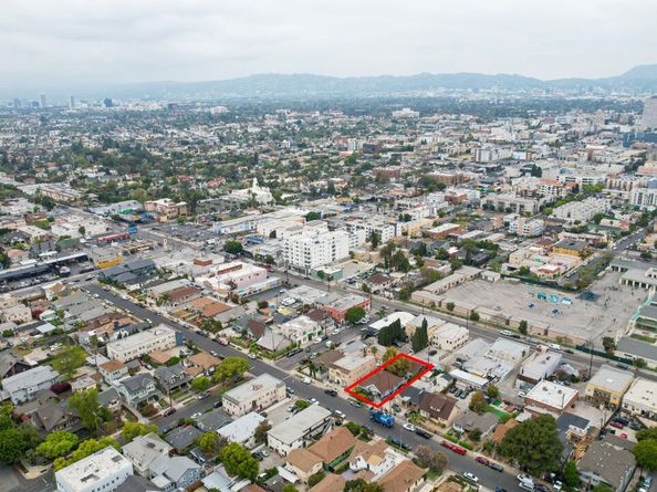 2905 W 14th Street, Los Angeles CA 90006