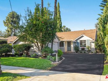 15115 Gilmore Street