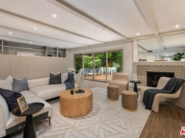 15115 Gilmore Street, Van Nuys CA 91411