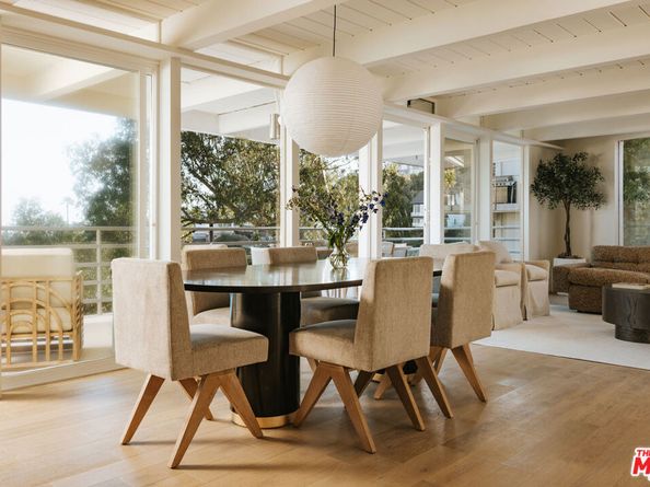 8448 Franklin Avenue, Los Angeles CA 90069