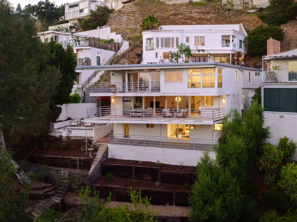 8448 Franklin Avenue, Los Angeles CA 90069