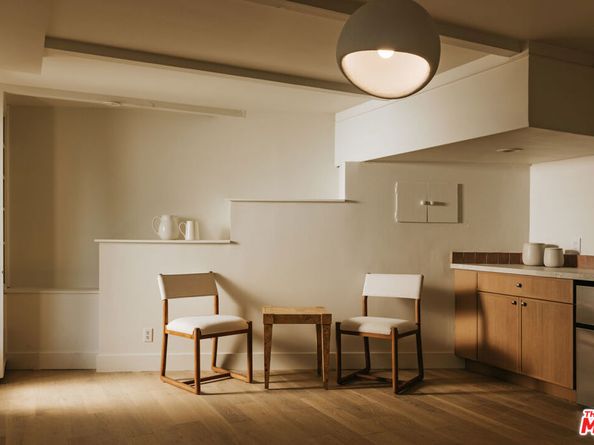 8448 Franklin Avenue, Los Angeles CA 90069