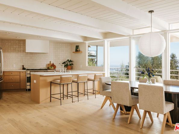 8448 Franklin Avenue, Los Angeles CA 90069