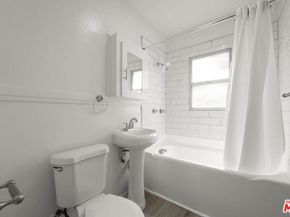 406 S Grevillea Avenue, Inglewood CA 90301