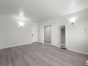 406 S Grevillea Avenue, Inglewood CA 90301