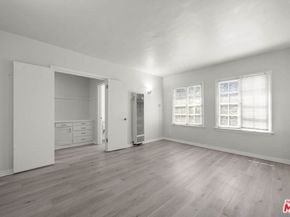 406 S Grevillea Avenue, Inglewood CA 90301