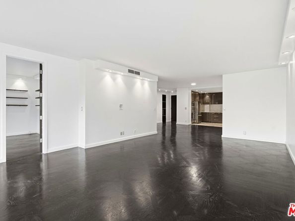 1100 Alta Loma Road 602, West Hollywood CA 90069