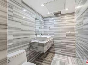 1100 Alta Loma Road 602, West Hollywood CA 90069