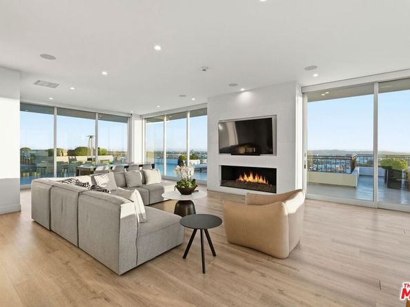 1100 Alta Loma Road 602, West Hollywood CA 90069