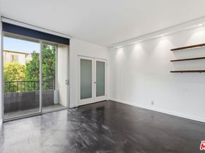 1100 Alta Loma Road 602, West Hollywood CA 90069