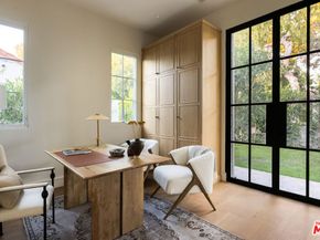 525 Westmount Drive, West Hollywood CA 90048