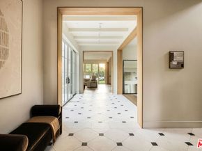 525 Westmount Drive, West Hollywood CA 90048