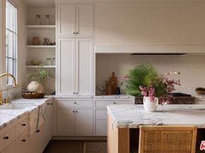 525 Westmount Drive, West Hollywood CA 90048