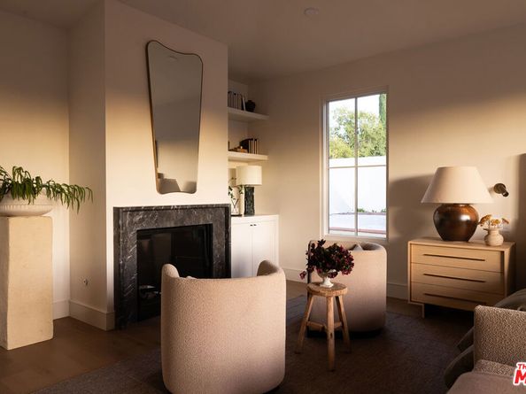 525 Westmount Drive, West Hollywood CA 90048