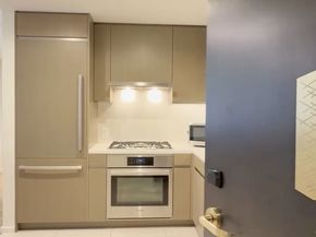 889 Francisco Street 710, Los Angeles CA 90017