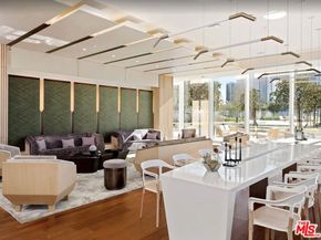 889 Francisco Street 710, Los Angeles CA 90017