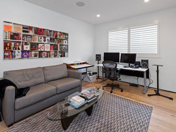 4411 Roma Court, Marina Del Rey CA 90292