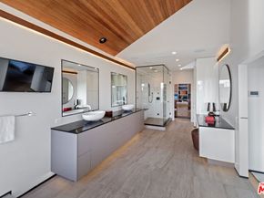 4411 Roma Court, Marina Del Rey CA 90292