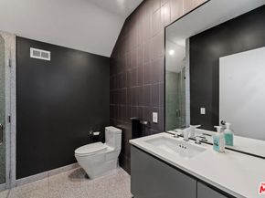 4411 Roma Court, Marina Del Rey CA 90292