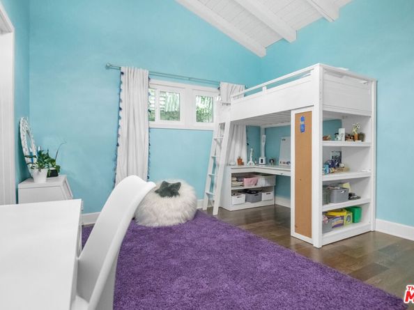 10353 Mississippi Avenue, Los Angeles CA 90025