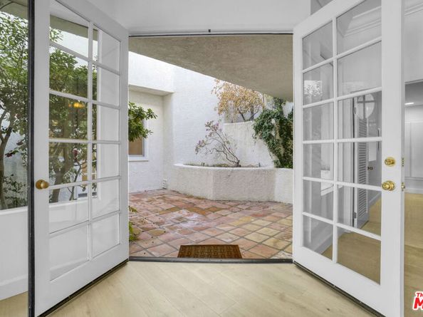 2020 Palisades Drive, Pacific Palisades CA 90272